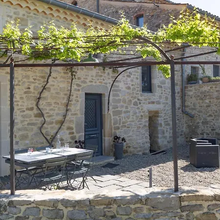 Les Vignes Au Mas Dujau Landhuis *